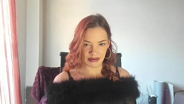 LilliLowexox online show from 02/07/26, 12:46