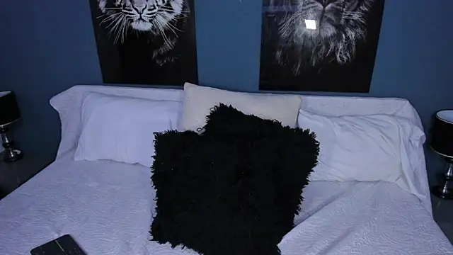 Liana Bernocchi online show from 03/15/25, 11:28