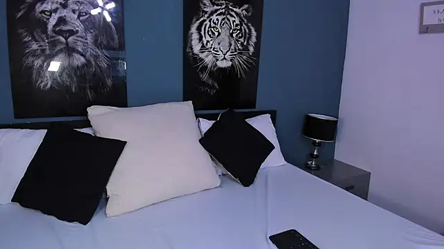 Liana Bernocchi online show from 03/13/25, 08:22