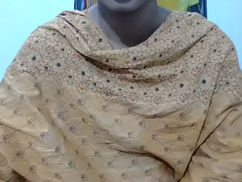 Snapshot of Chitrani- chatting on 02/20/26, 07:16 Chitrani- online show from 02/20/26, 07:16