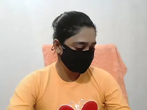 Snapshot of Chitrani- chatting on 01/31/26, 07:34 Chitrani- online show from 01/31/26, 07:34