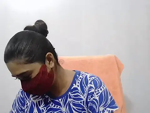 Snapshot of Chitrani- chatting on 02/24/26, 05:47 Chitrani- online show from 02/24/26, 05:47