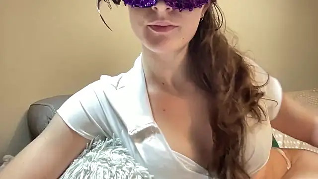 lexihot0000 online show from 12/02/25, 09:16