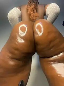 Snapshot of Reecekay chatting on 02/07/26, 02:58 Reecekay online show from 02/07/26, 02:58