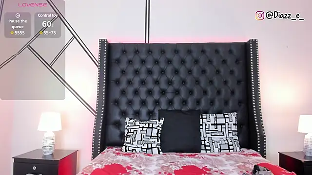 Snapshot of _evelin_diaz chatting on 03/22/25, 12:25 evelin diaz online show from 03/22/25, 12:25