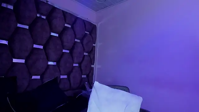 MaddyHudson online show from 03/07/26, 09:31