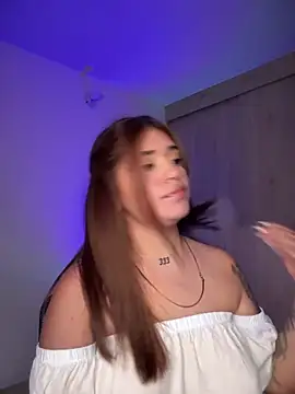 JoselinFlower  online show from 12/13/24, 04:22