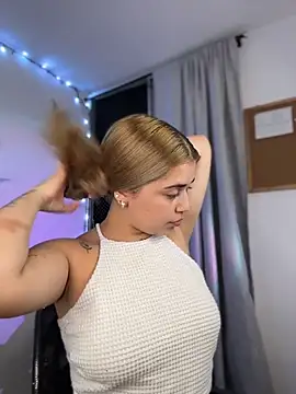 JoselinFlower  online show from 02/13/26, 01:27