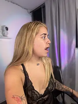 JoselinFlower  online show from 03/18/26, 02:15