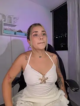JoselinFlower  online show from 05/18/26, 11:42