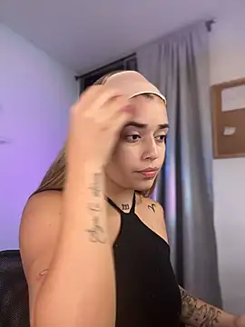 JoselinFlower  online show from 12/20/25, 01:52