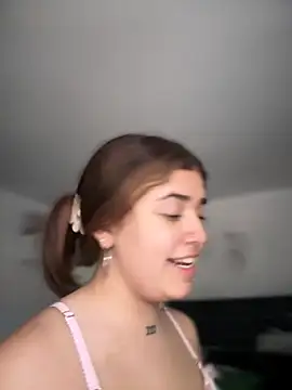 JoselinFlower  online show from 12/29/24, 06:49