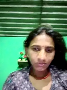 Snapshot of Baby__Shreya chatting on 12/22/25, 08:53 Baby Shreya online show from 12/22/25, 08:53