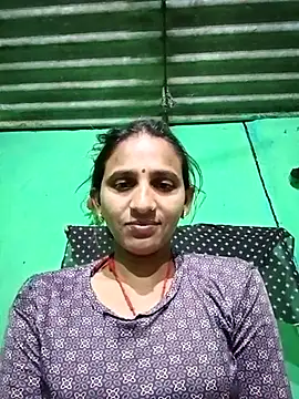 Baby  Shreya online show from 12/19/25, 06:21