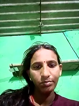 Snapshot of Baby__Shreya chatting on 10/24/25, 10:42 Baby  Shreya online show from 10/24/25, 10:42