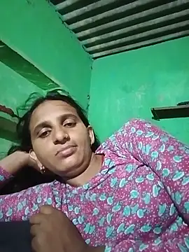 Snapshot of Baby__Shreya chatting on 06/17/26, 10:25 Baby Shreya online show from 06/17/26, 10:25