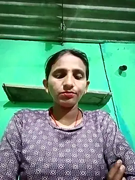 Baby  Shreya online show from 11/23/25, 05:56