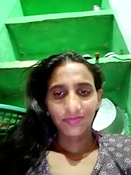 Baby  Shreya online show from 04/05/26, 09:16