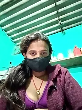 Snapshot of Baby__Shreya chatting on 02/20/25, 11:43 Baby  Shreya online show from 02/20/25, 11:43