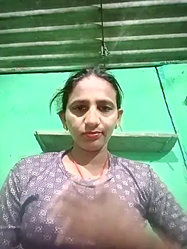 Baby  Shreya online show from 11/21/25, 09:47