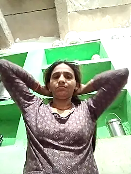 Baby  Shreya online show from 04/11/26, 08:56