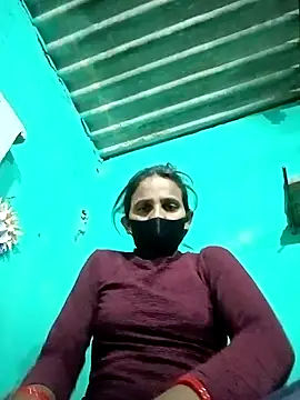 Snapshot of Baby__Shreya chatting on 10/11/25, 11:17 Baby  Shreya online show from 10/11/25, 11:17