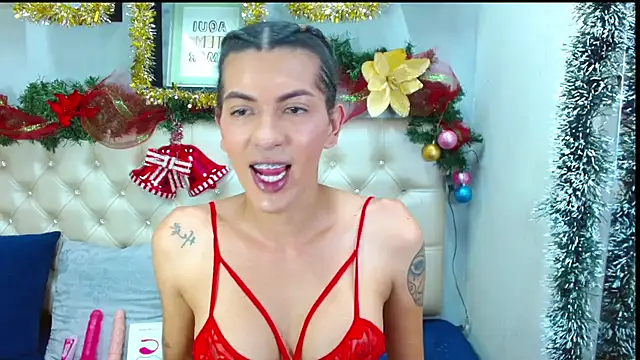 lucia marks online show from 12/18/24, 04:28