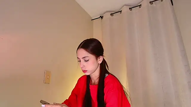 shanakendal2 online show from 10/09/25, 11:22