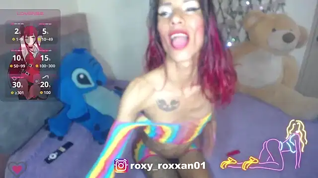 Snapshot of roxy_roxxan chatting on 05/05/26, 12:13 roxy roxxan online show from 05/05/26, 12:13