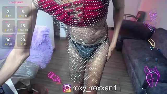 roxy roxxan online show from 09/17/25, 01:02