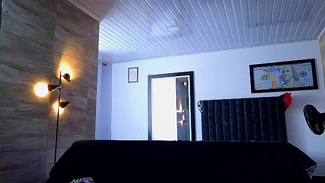 AsmodeoCox online show from 10/22/25, 02:38