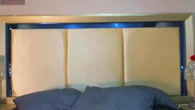 Malkongarcia online show from 12/15/25, 09:09