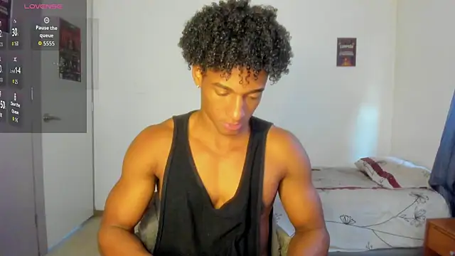 Malkongarcia online show from 09/18/25, 02:09