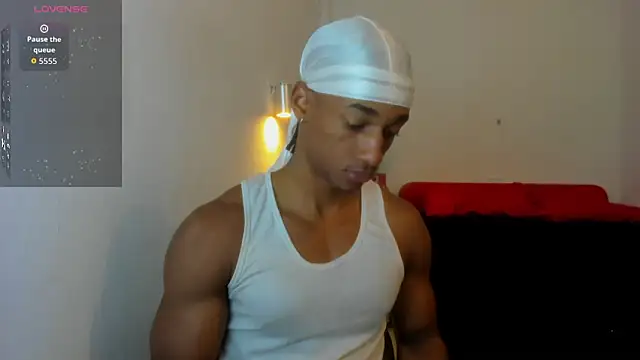 Malkongarcia online show from 11/08/25, 02:31