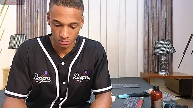 Malkongarcia online show from 02/14/26, 09:04