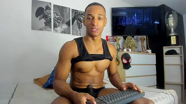 Malkongarcia online show from 04/14/26, 07:30