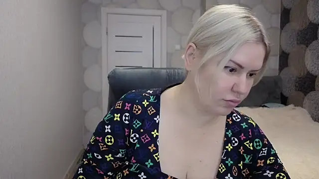 natusik online show from 11/15/25, 02:04