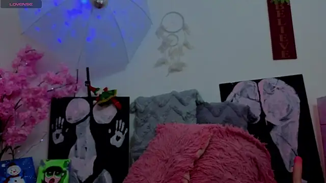 KilyetVera3x online show from 12/22/25, 05:51