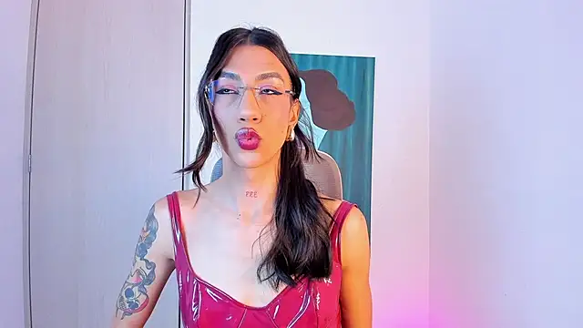 Snapshot of sofiaa_grey_ chatting on 03/27/26, 03:24 sofiaa grey online show from 03/27/26, 03:24