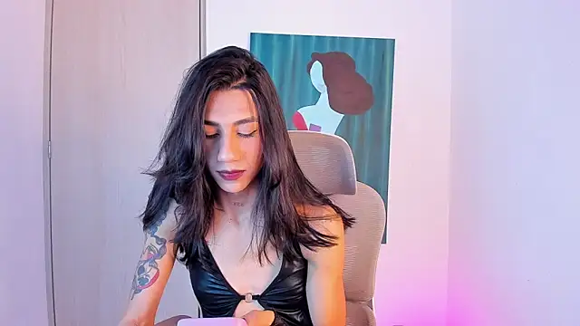 Snapshot of sofiaa_grey_ chatting on 03/21/26, 04:11 sofiaa grey online show from 03/21/26, 04:11