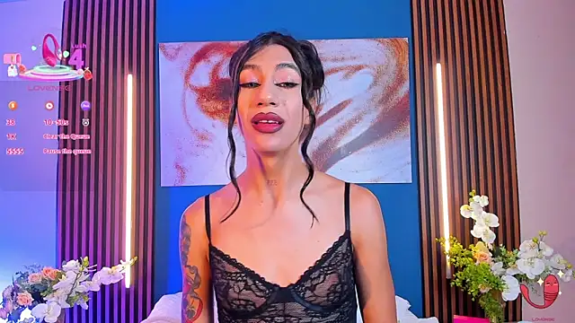 sofiaa grey  online show from 09/18/25, 01:36