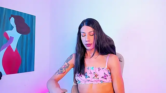 Snapshot of sofiaa_grey_ chatting on 07/03/26, 04:02 sofiaa grey online show from 07/03/26, 04:02