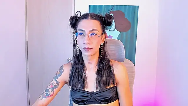 Snapshot of sofiaa_grey_ chatting on 03/13/26, 03:50 sofiaa grey online show from 03/13/26, 03:50