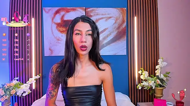 sofiaa grey  online show from 09/11/25, 12:49