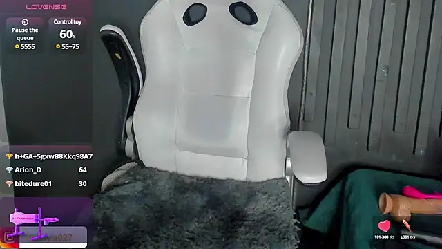 Shayla27 online show from 02/18/25, 07:09