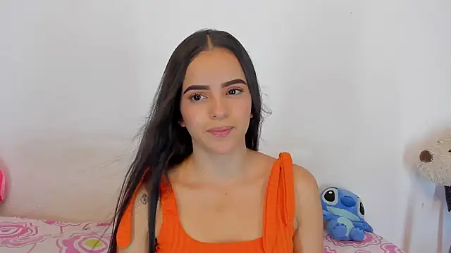 emilyclay 1 online show from 10/14/25, 09:47