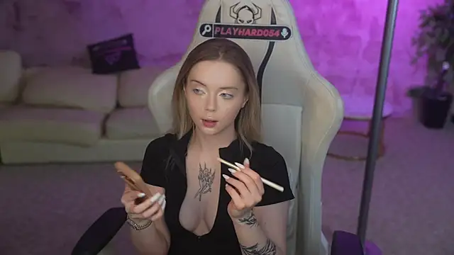 Cassy-Celestial  online show from 05/21/26, 08:01