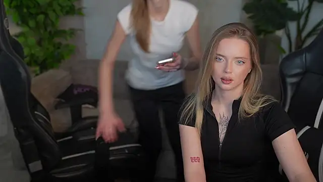 Cassy-Celestial  online show from 06/03/26, 11:00