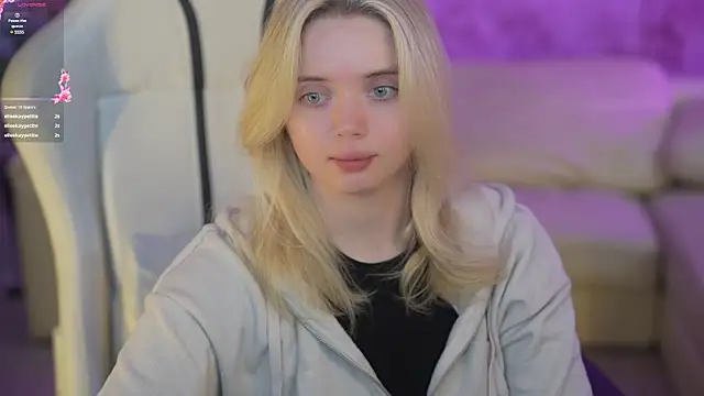 Snapshot of Cassy-Celestial_ chatting on 02/27/25, 11:59 Cassy-Celestial online show from 02/27/25, 11:59