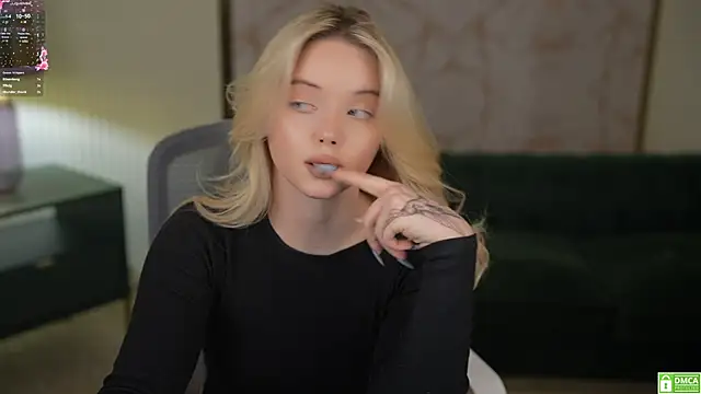 Snapshot of Cassy-Celestial_ chatting on 02/27/25, 06:02 Cassy-Celestial online show from 02/27/25, 06:02